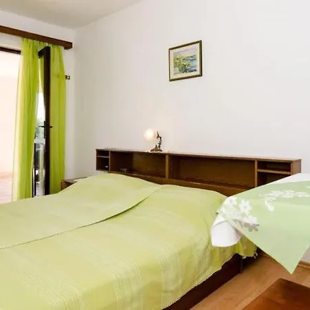 Barbara - With Terrace And Sea View 2 Adults Apartment Mlini