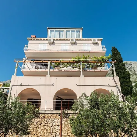 Barbara - With Terrace And Sea View Br 3 *